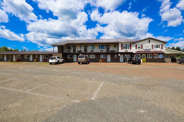 Atlantic Motel image 1