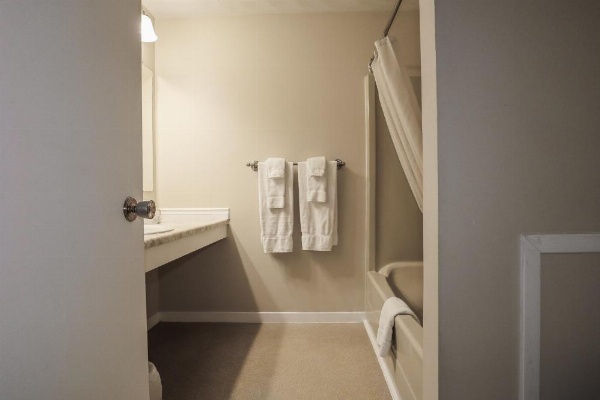 Atlantic Motel image 14